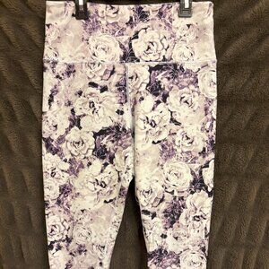Balance Collection Purple & White Floral Fitted Mid-Calf Leggings Large
